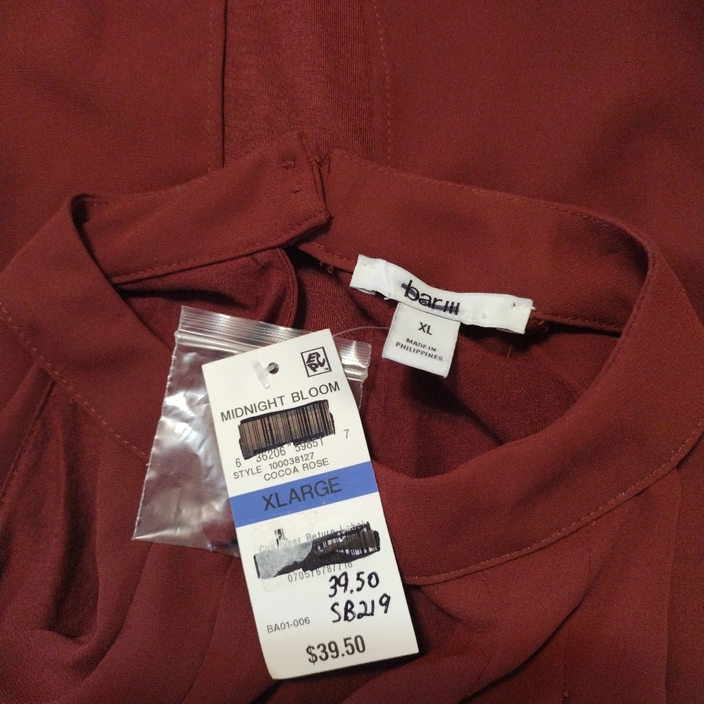 NWT Bar III Burgundy Mock Neck Blouse Top Shirt Cocoa Rose Size XL - Picture 9 of 10